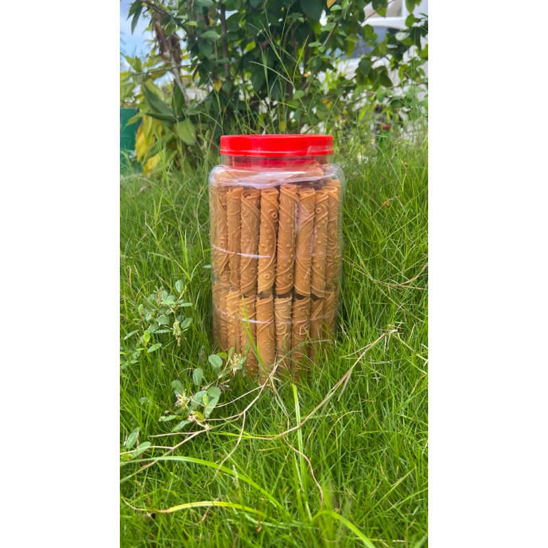 

kue semprong handmade khas kepuluan riau