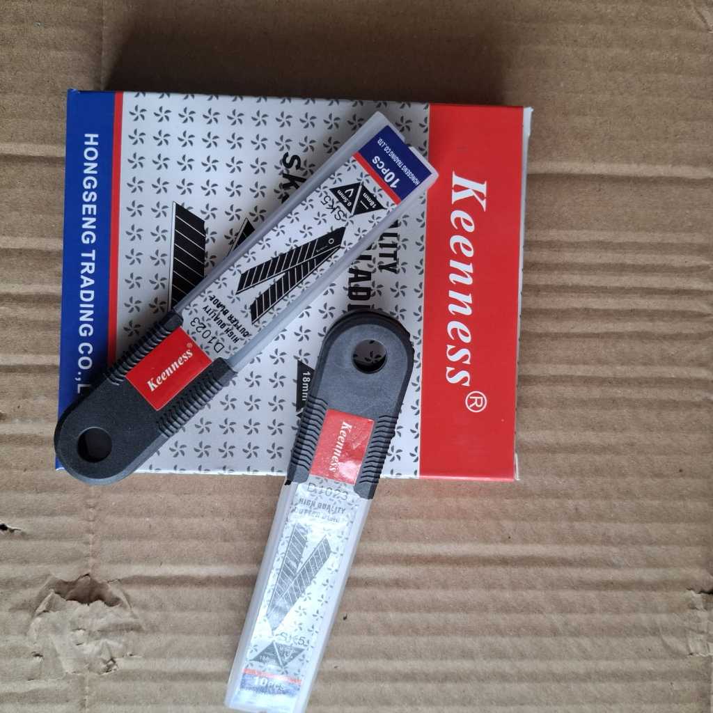 

Mata Pisau Cutter Keenness 10 pcs Anti Karat Isi Ulang Pisau Cutter Ukuran Besar profesional Blade Isi Ulang Cutter perkakas