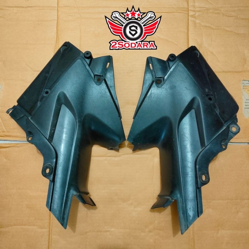 Cover Tangki Sambungan Body Samping Honda Blade 110 Old Lama ORIGINAL