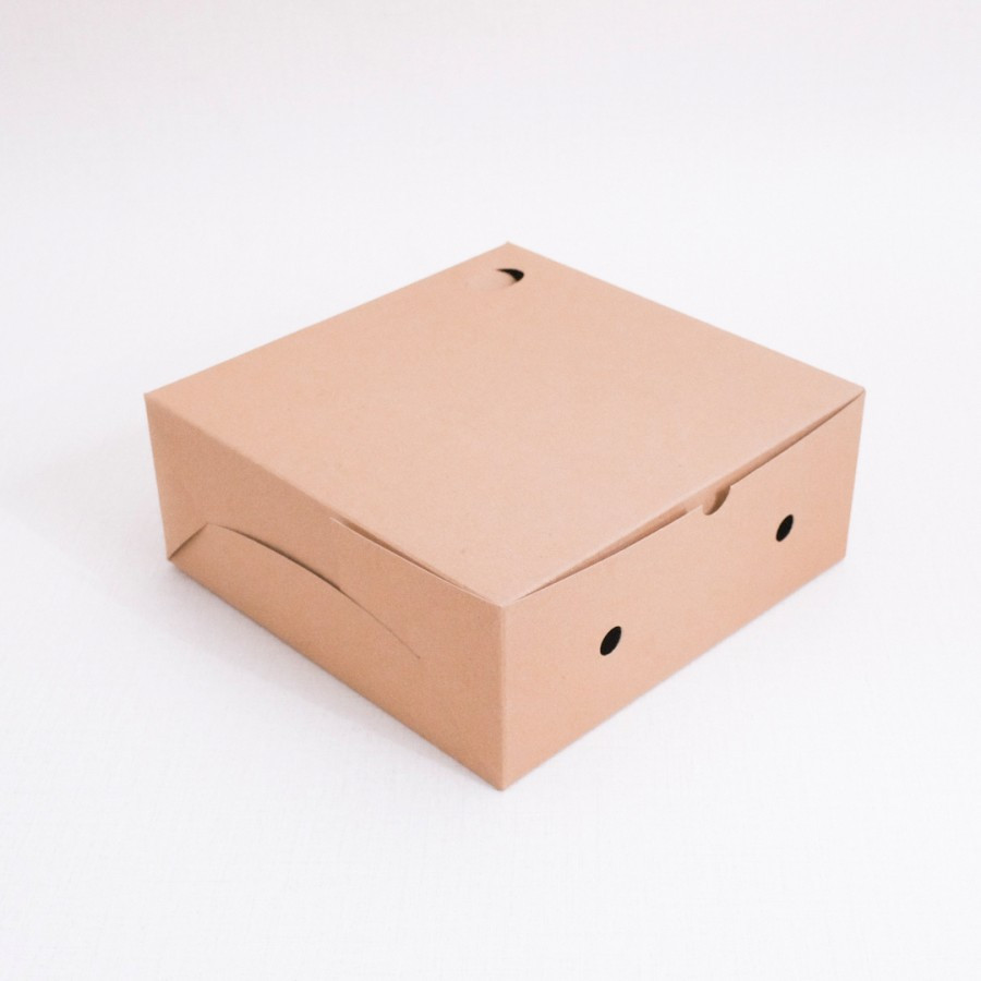 

Dus Kotak Nasi Model Tutup Sambung Bahan Kraton Warna Coklat Box Makanan Kraft Selip Ukuran 20x20x7.5 Cm