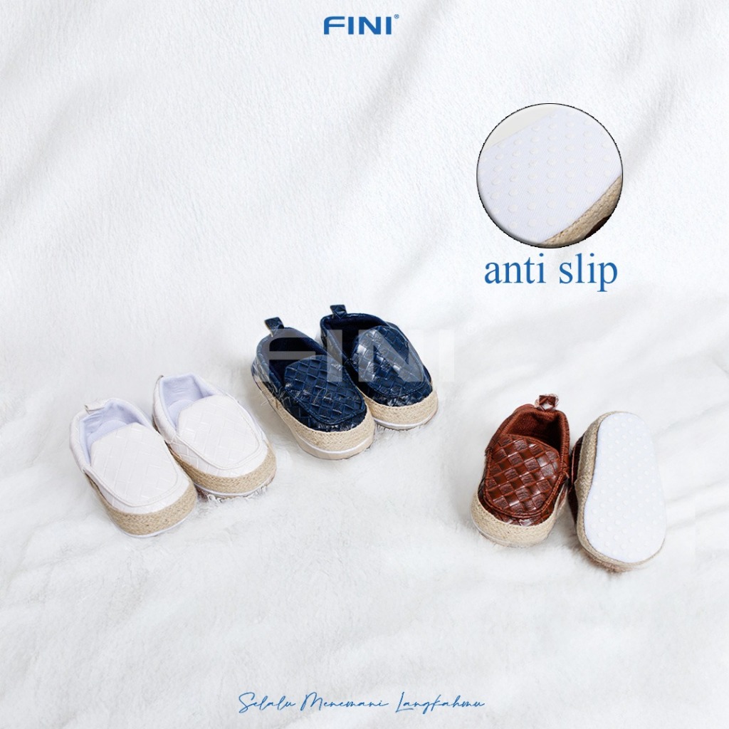 FINI Premium, Sepatu Prewalker Newborn Bayi Laki-Laki Usia 0-15 Bulan, Model Botega, Size 11 12 13, 