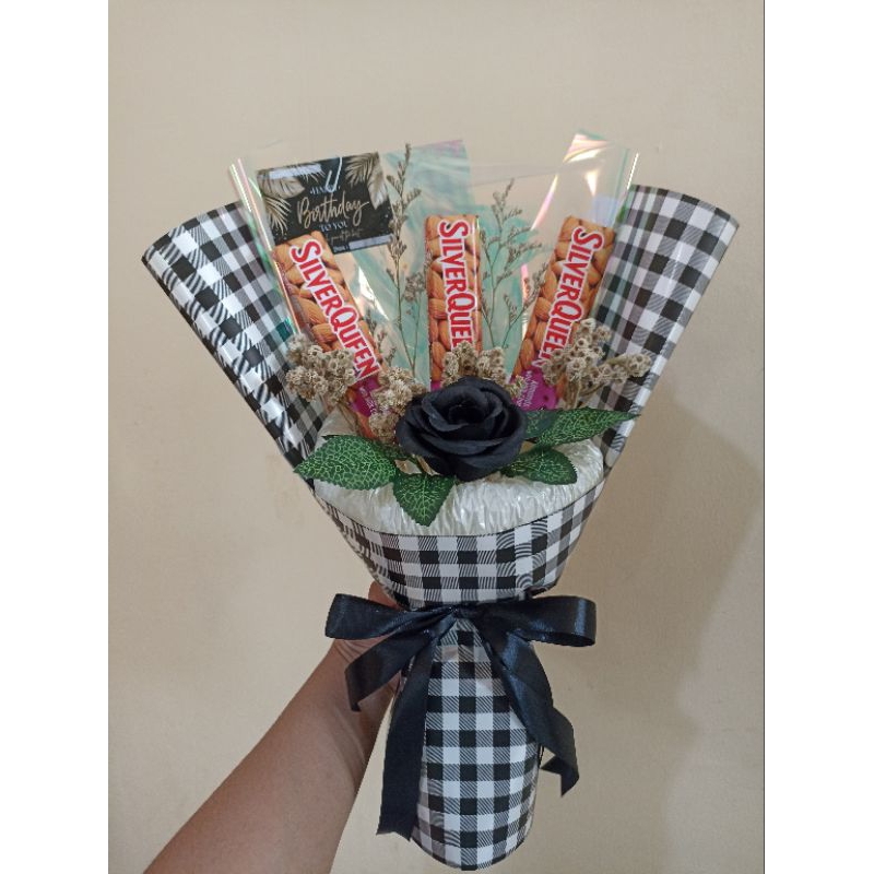 

Buket Coklat Buket Coklat Silverqueen