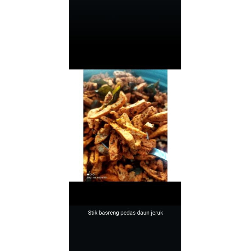 

stik basreng pedas daun jeruk
