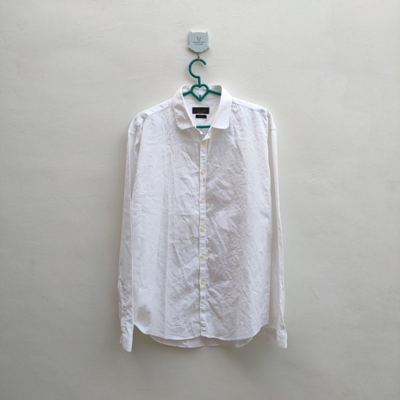 Kemeja Putih Polos Zara