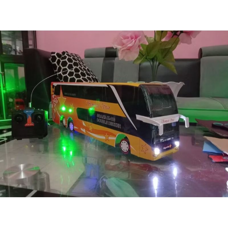 miniatur bus variasi lampu telolet remote control