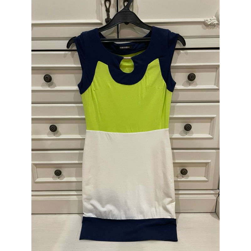 AKIII Classic Dress Neon