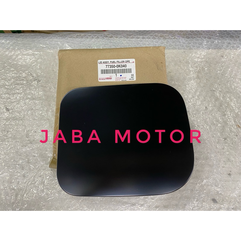 Plat tutup bensin Hilux Vigo Double cabin 2006-2015 original 77350-0k040