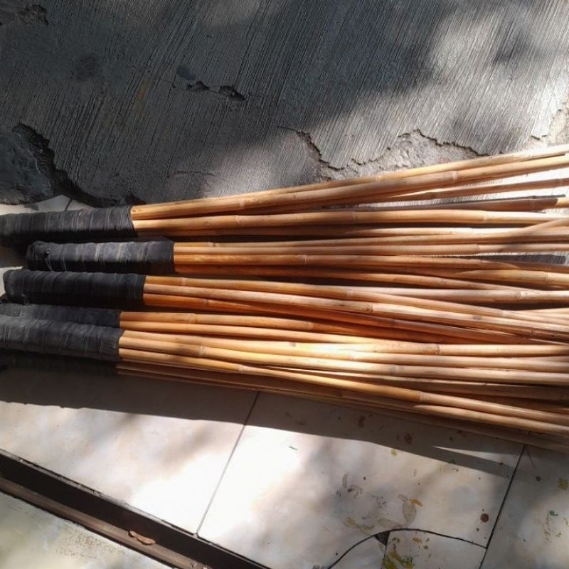 ROTAN PENGADUK ADONAN MARTABAK MANIS