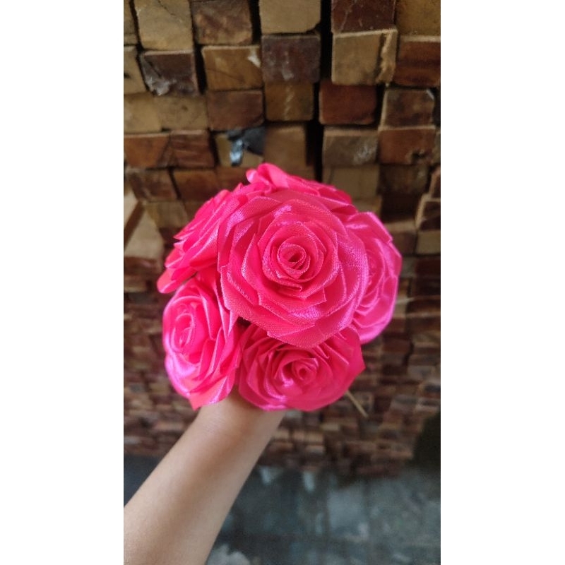 

(TERMURAH) MAWAR PITA SATIN / BUNGA MAWAR SATIN / BUKET MAWAR / PITA 2,5CM / MAWAR SATUAN