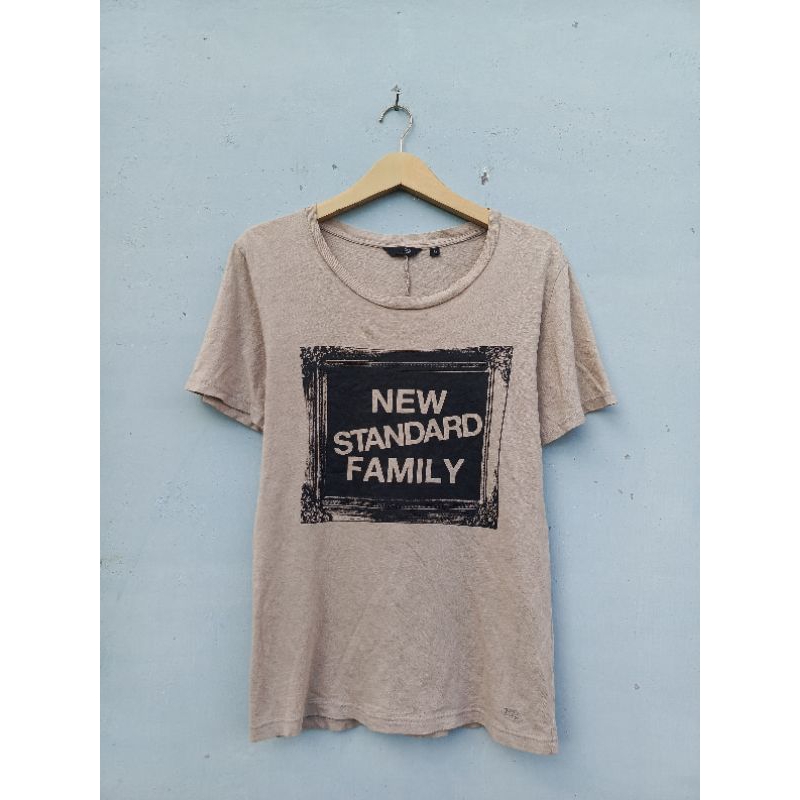 Kaos uniqlo undercover