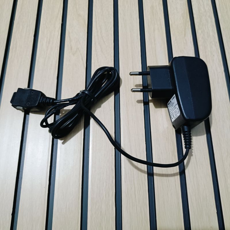 Charger Philips original bekas