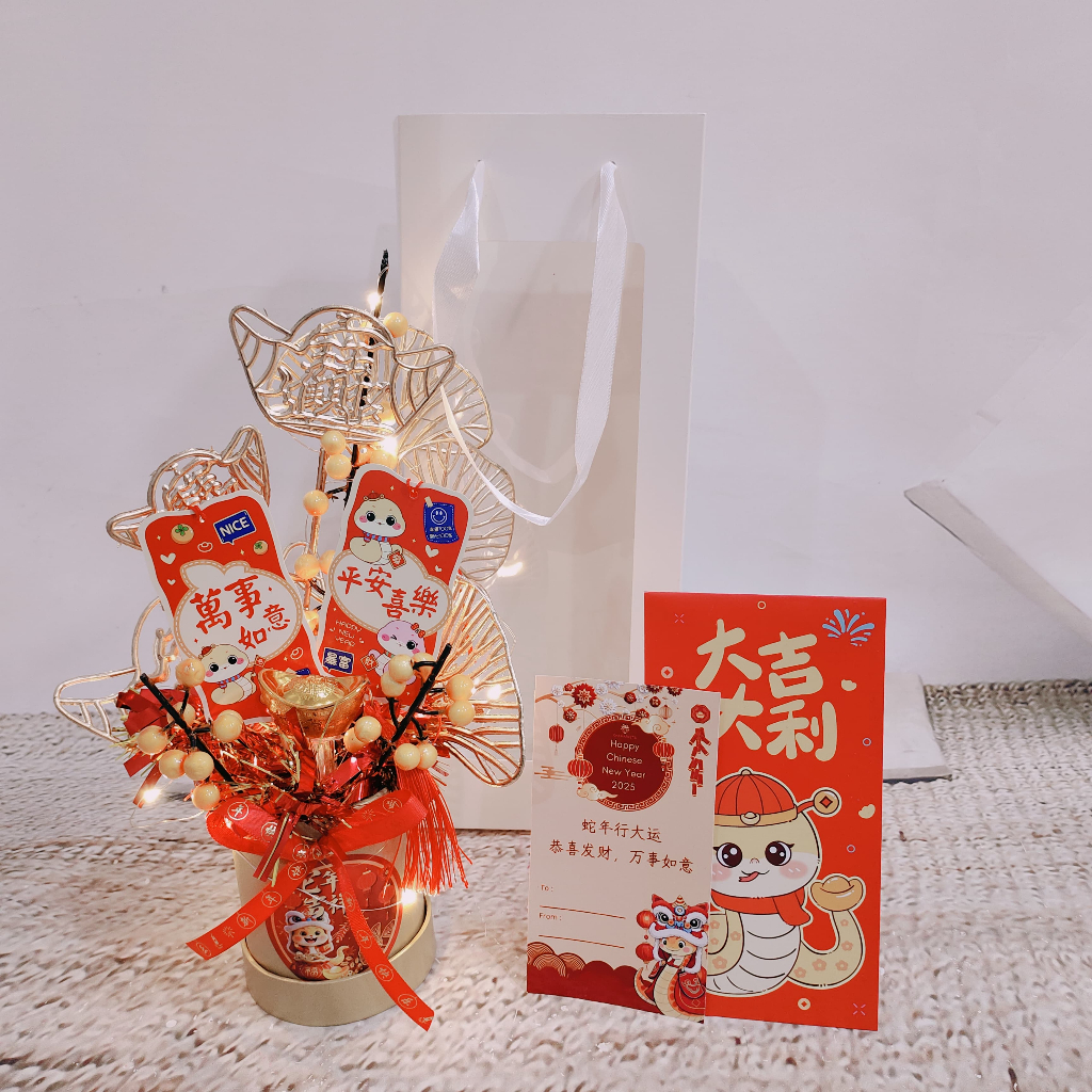 

Hampers Bunga Imlek SHENIANDAJI - Vas Set Bunga CNY Dekorasi Pajangan