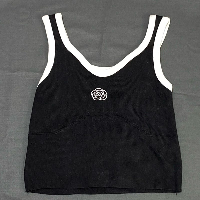 Flowers Tank Top | Tank Top Wanita | Tank Top Bunga | Tank Top Korea Style | Tank Top Hitam | Tank T
