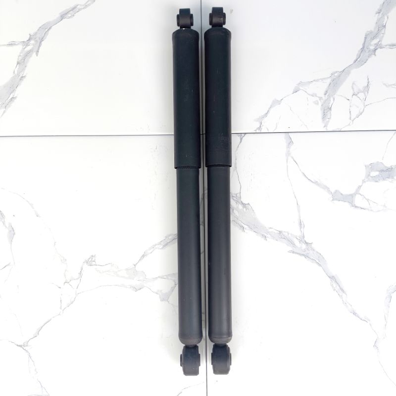 shockbreaker daihatsu sirion belakang