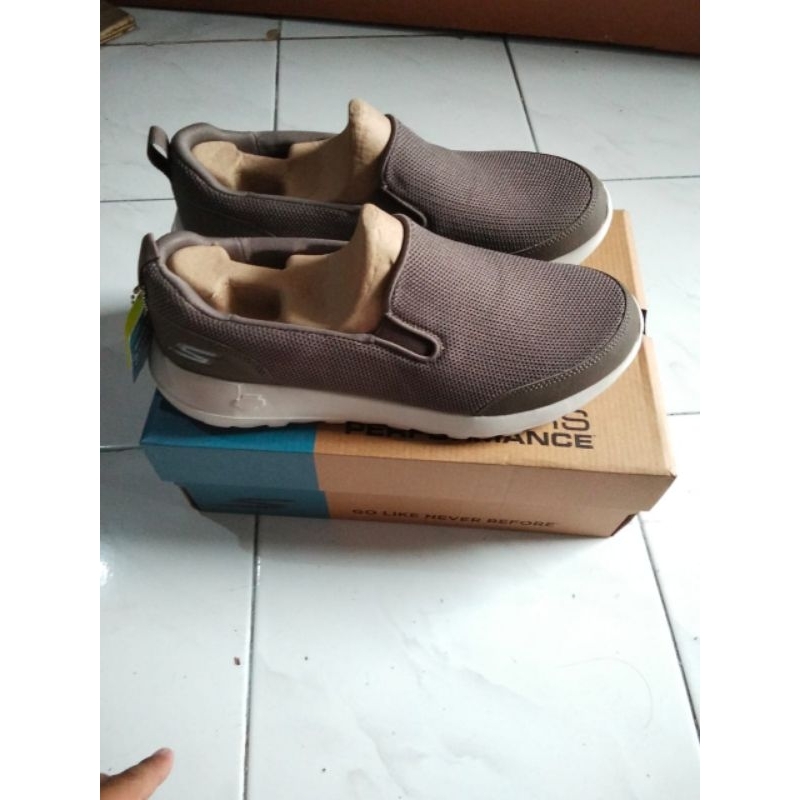 skechers go walk max