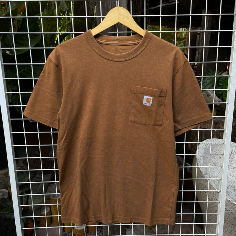 Kaos Carhartt pocket second