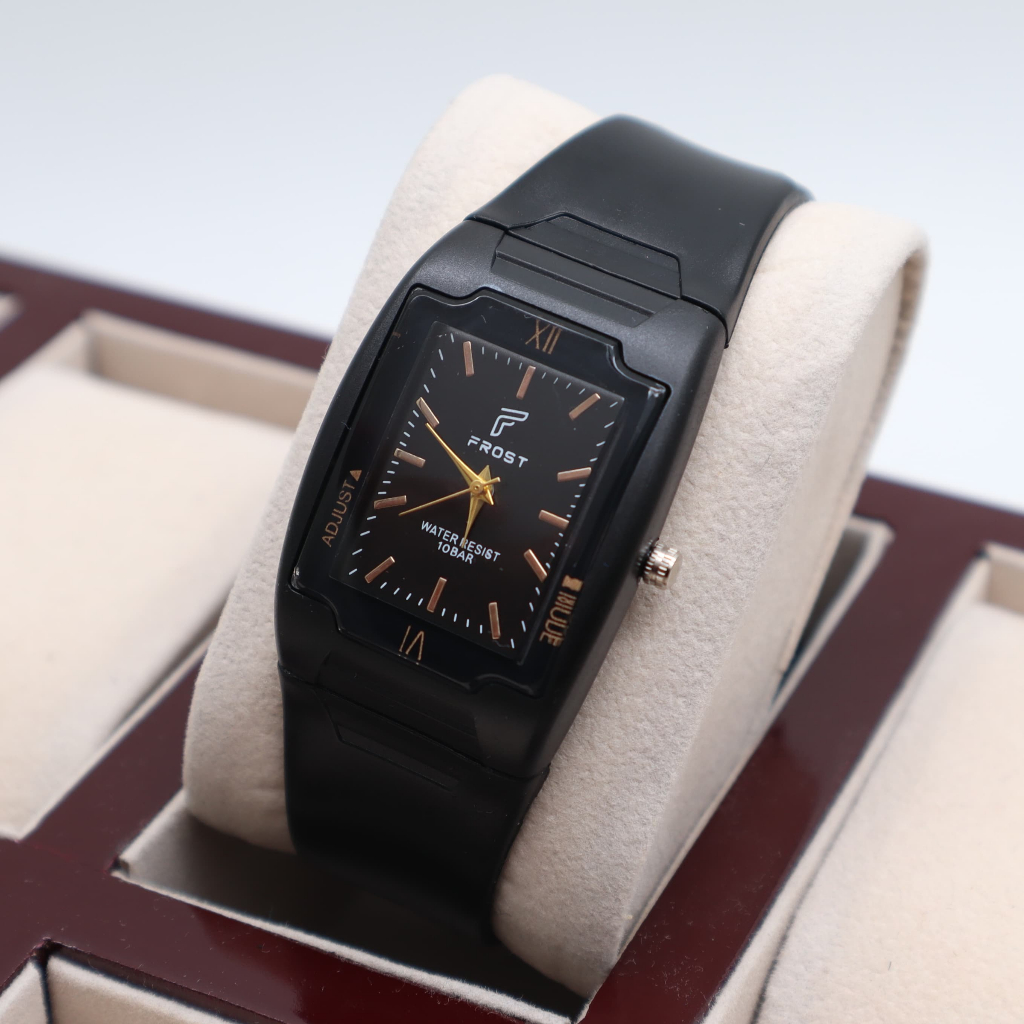( BISA COD ) Jam Tangan Pria Wanita Model Sporty Body Kotak Tali Rubber Waterproof Free Baterai Cada