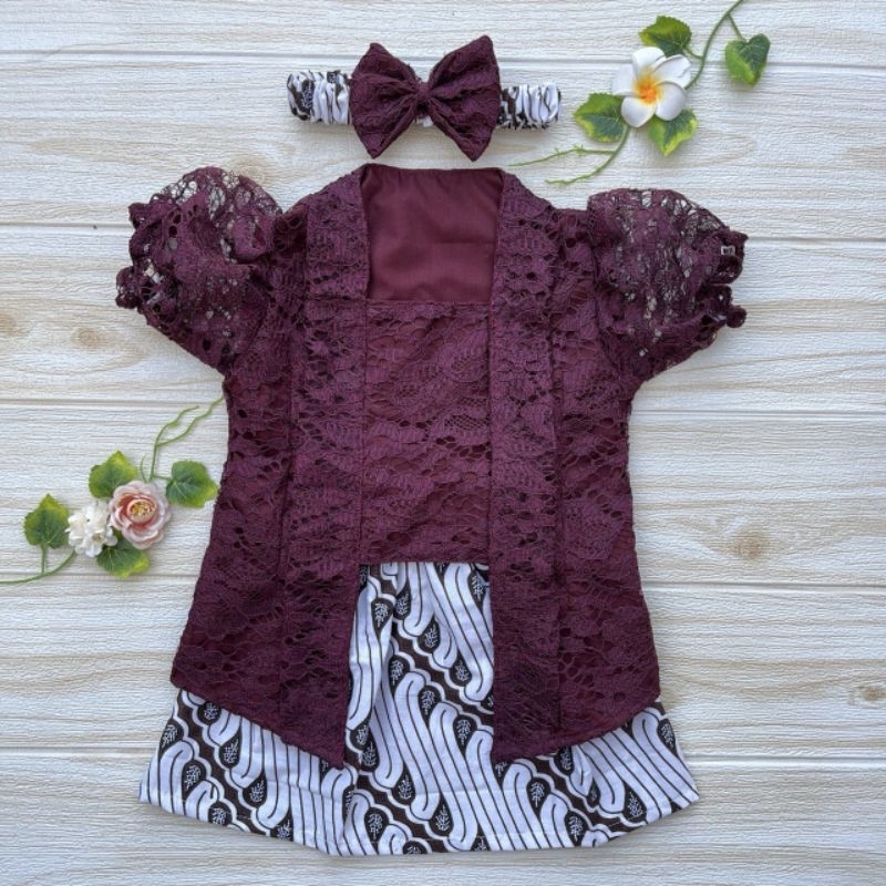 Kebaya Bayi Burgundy / Kutubaru Anak warna Burgundy / Kebaya Anak Perempuan warna Burgundy