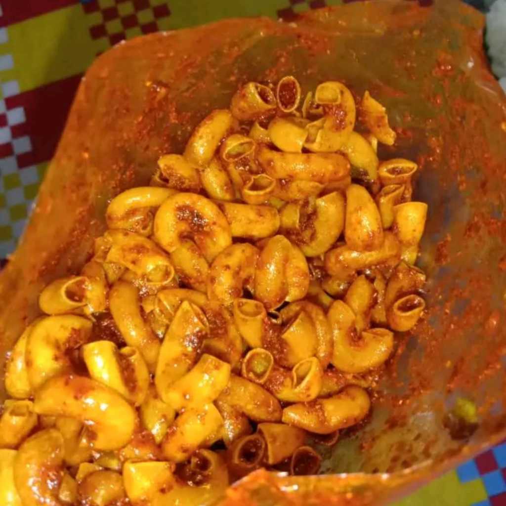 

Makaroni Cikruh Bunda Radhika Makanan Cemilan Snack Pedas