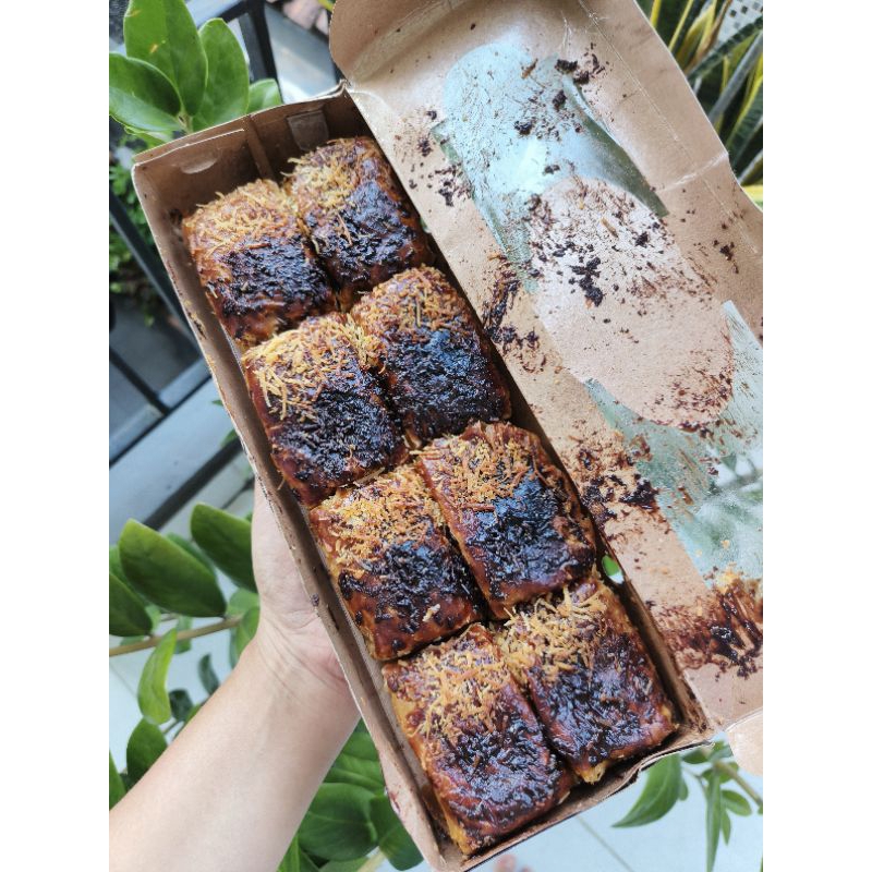 

bolen pisang isi 3 pcs saja