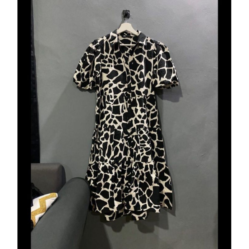 Dress ZARA motif sapi