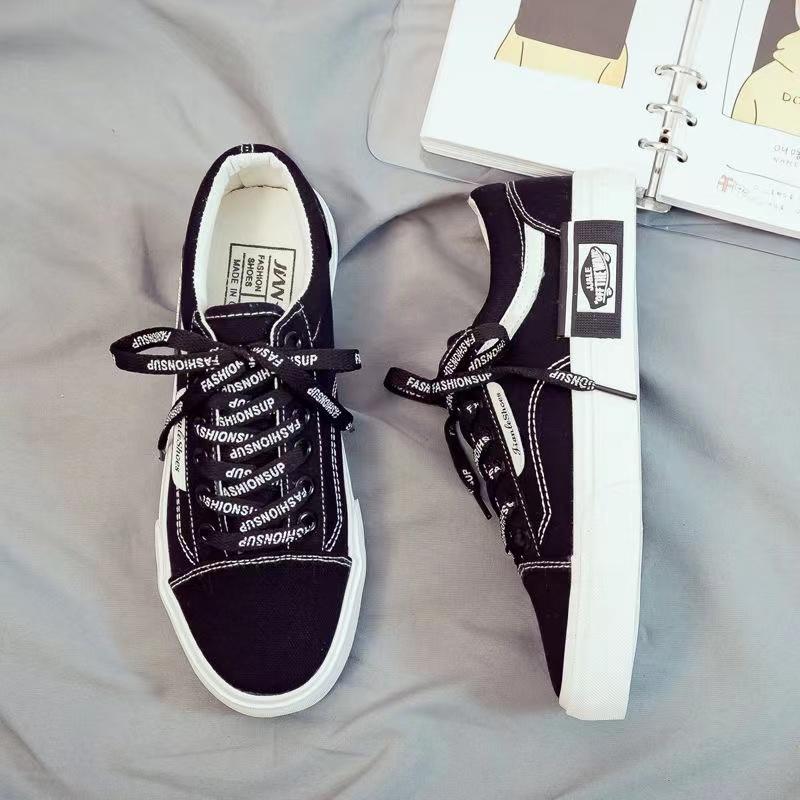 Sepatu sneakers wanita/sepatu wanita murah/ Sepatu Wanita C57 Hipzo Untuk Cewek Casual Sneakers Shoe