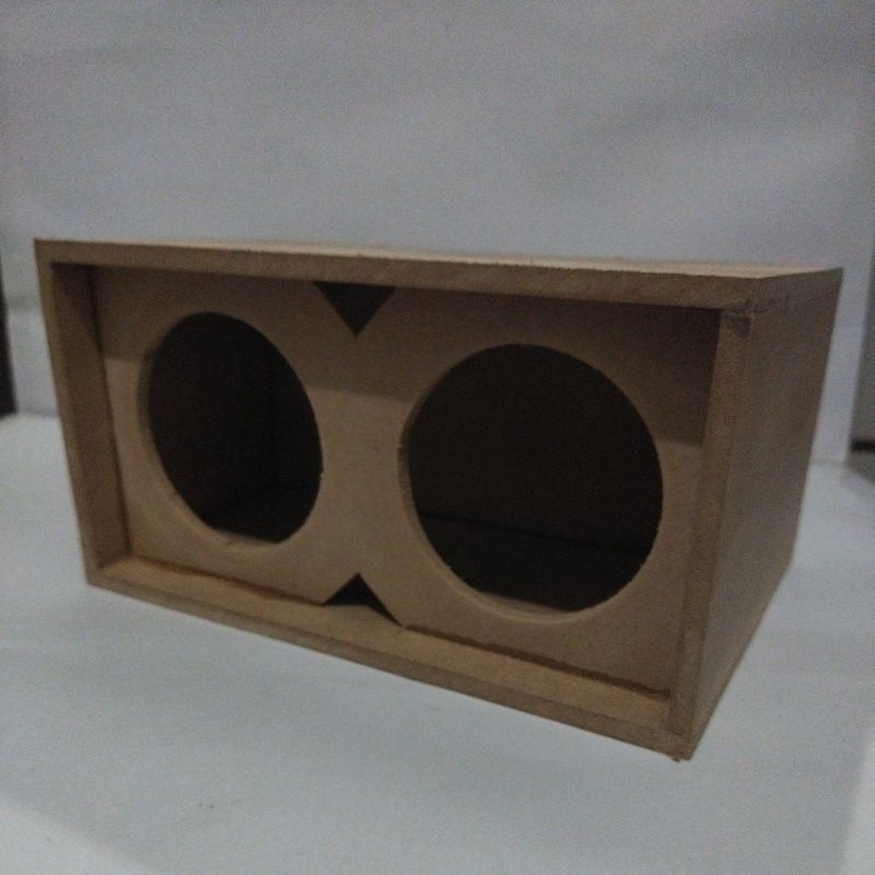 BOX SPEAKER LINE ARRAY 3INCH (6mm)