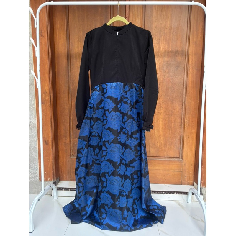 PRELOVED Gamis hitam Size S