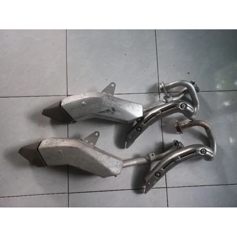 knalpot muffler original Kawasaki klx 140 l asli