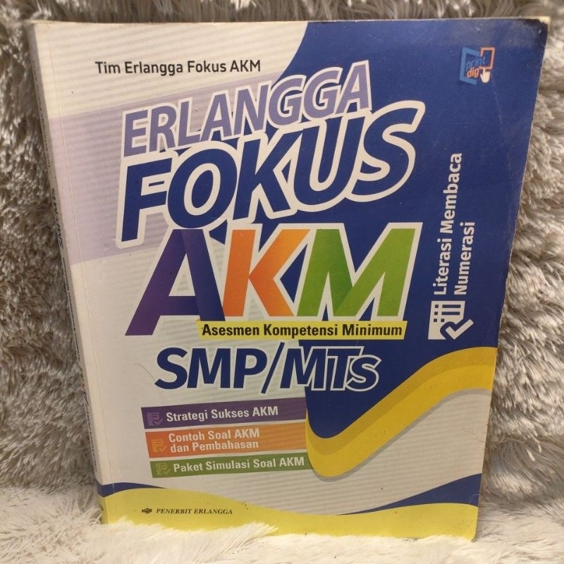 erlangga fokus akm smp