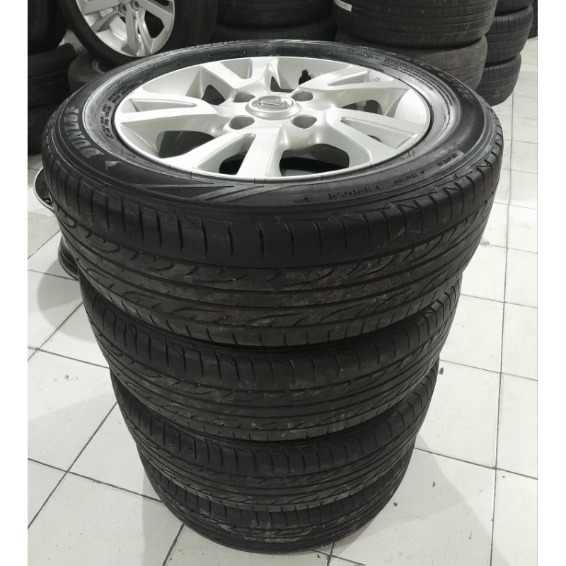 Velg pelek Variasi mobil Second murah oem  orisinil bawaan mobil Livina Ring 15 ban Dunlop