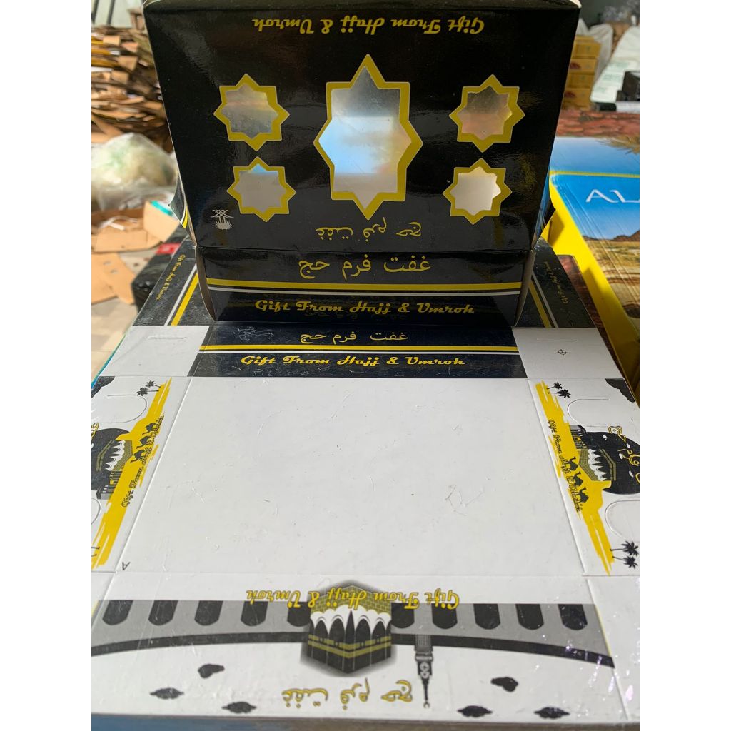 

dus paket kosong buat oleh oleh haji & umrah isi 50 PCS