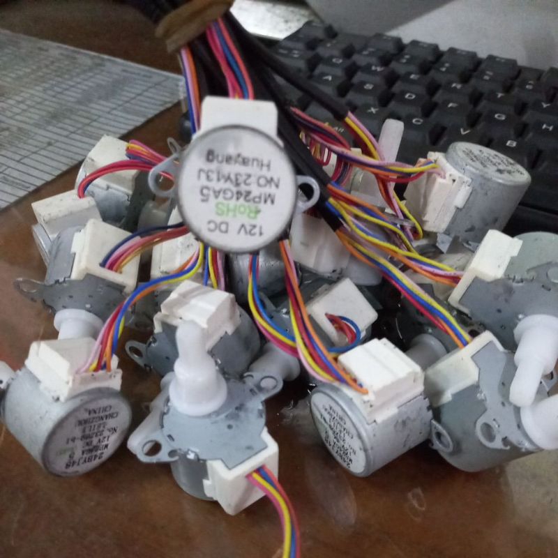 Motor dinamo penggerak swing daun kipas Ac Sharp Original 12V Dc