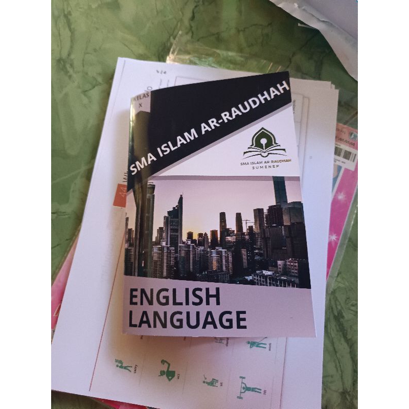 

Cetak Buku Ukuran A5/ A4 Bagi Dua Bookleet Kualitas Tajam | WaterProff