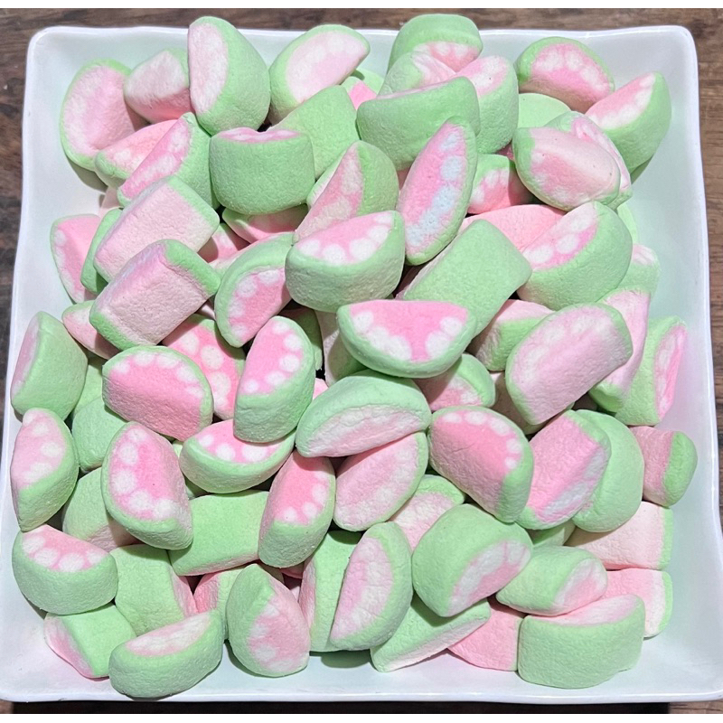 

250GR MARSHMALLOW KILOAN MURAH CHOMPCHOMP MOTIF KARAKTER SEMANGKA