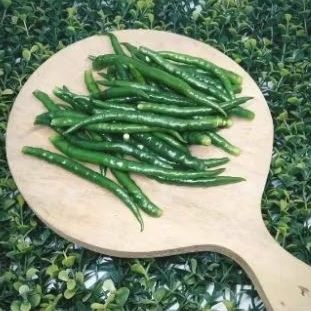 

cabe hijau keriting petik tangkai 250 gr