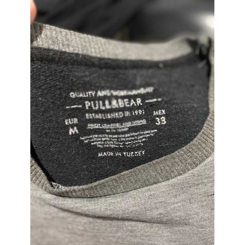 Preloved Sweater Pria Pull & Bear