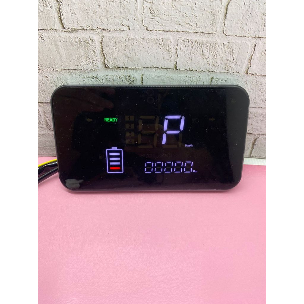 SpeedoMeter Digital Motor Listrik