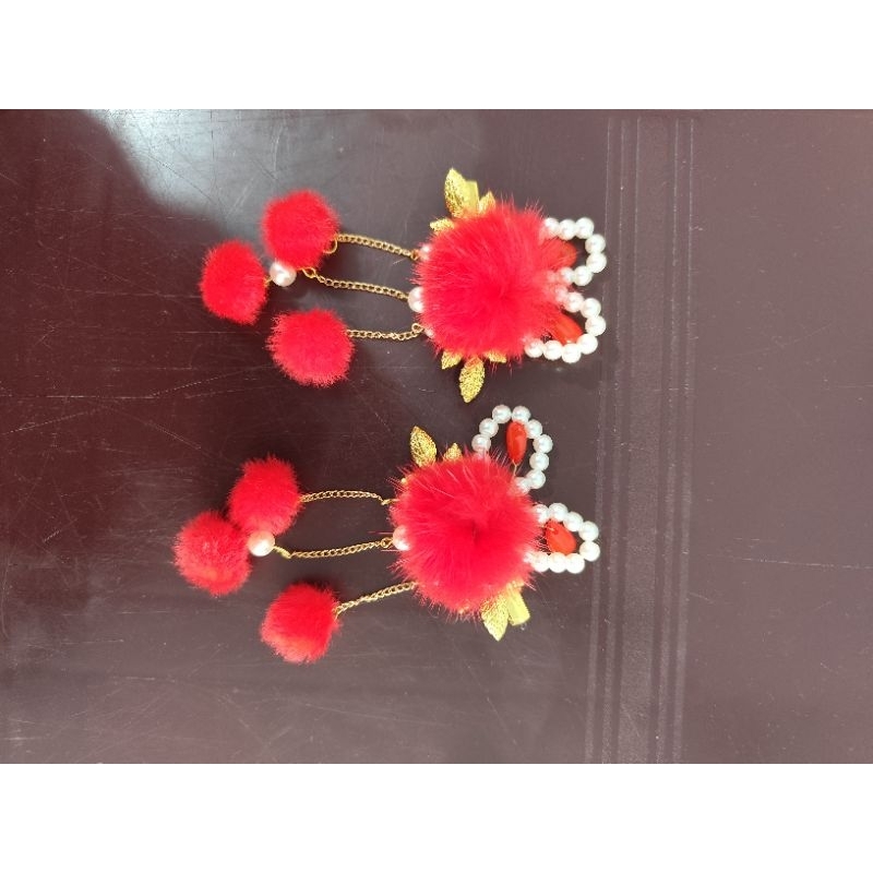 

pita sincia merah kuping kelinci