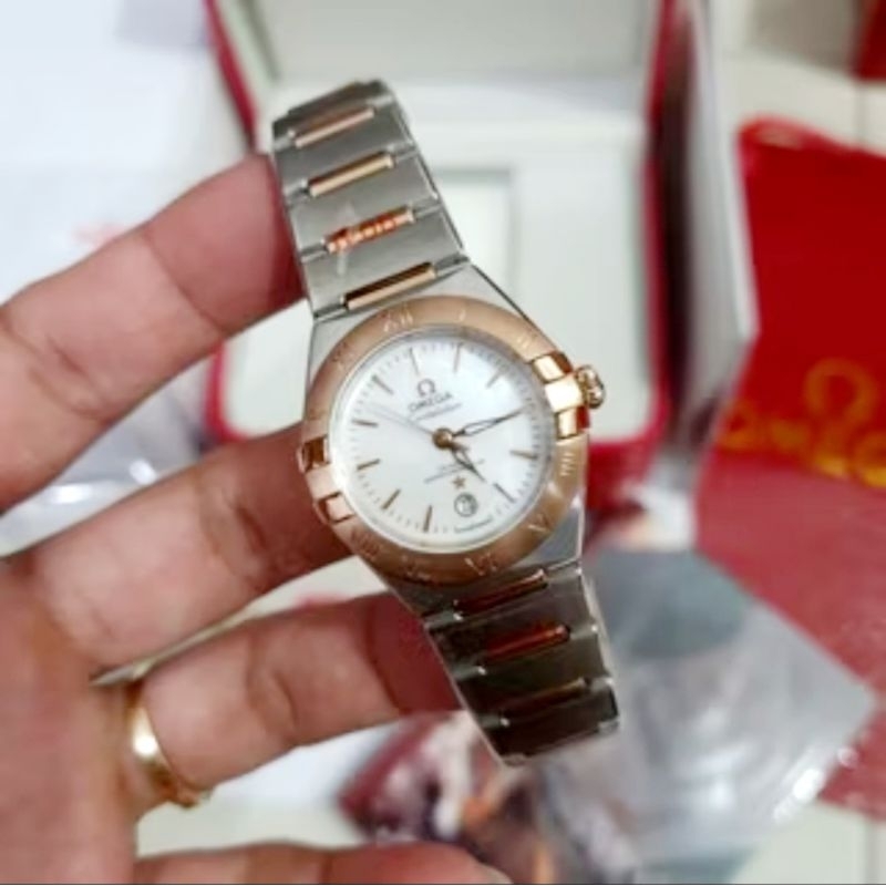 Jam tangan constellation constellation axia master chronometer omega tali rantai variasi warna wanit