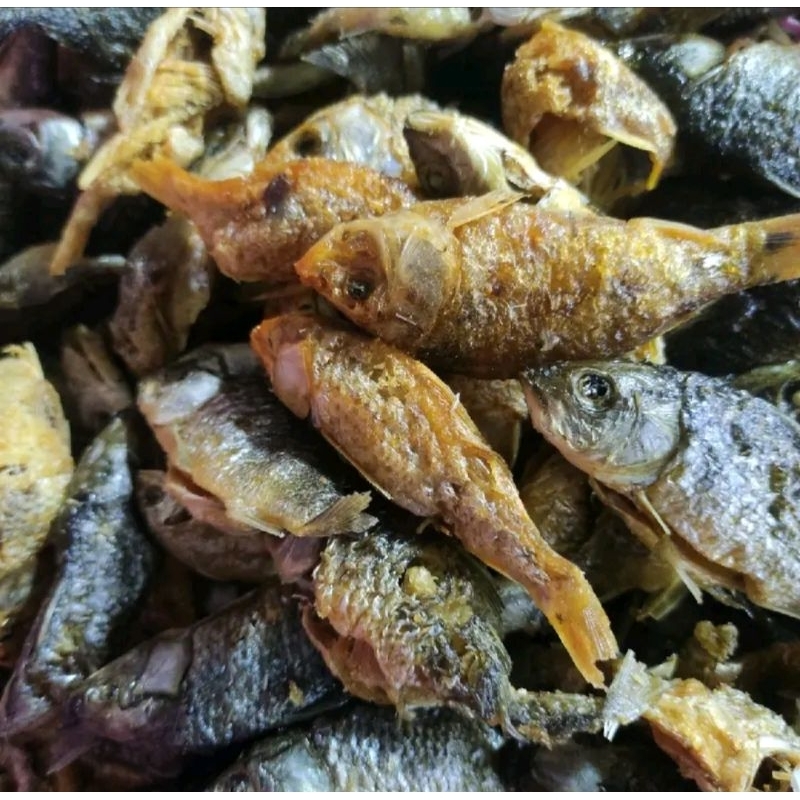 

ikan mas goreng ukuran sedang