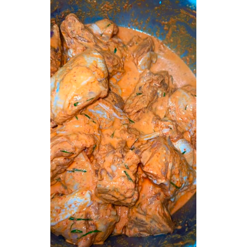 

Ayam pedas terasi daun jeruk frozen