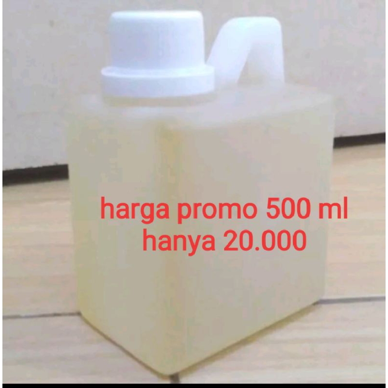 

minyak klentik, minyak kelapa murni 500ml kualitas bening dan sehat