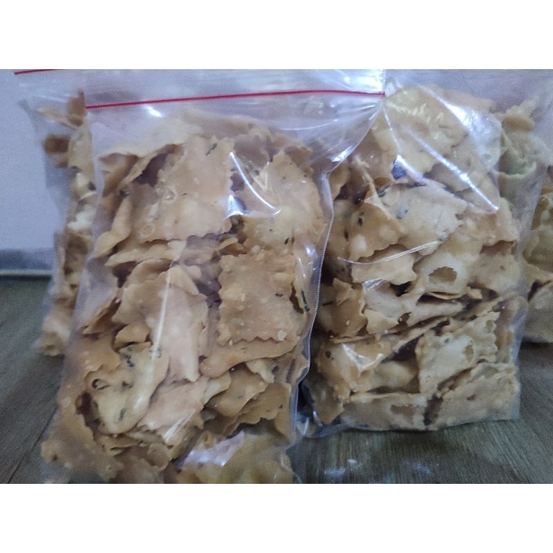 

Kripik Bawang / Pangsit Renyah Gurih Menagih 250gr