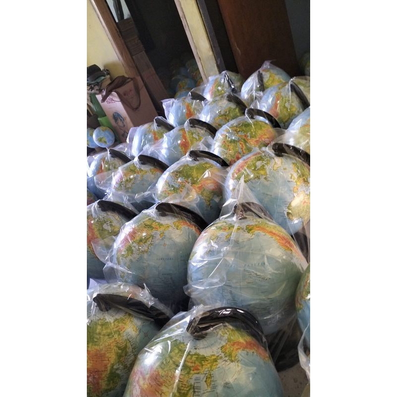 

GLOBE 30 cm