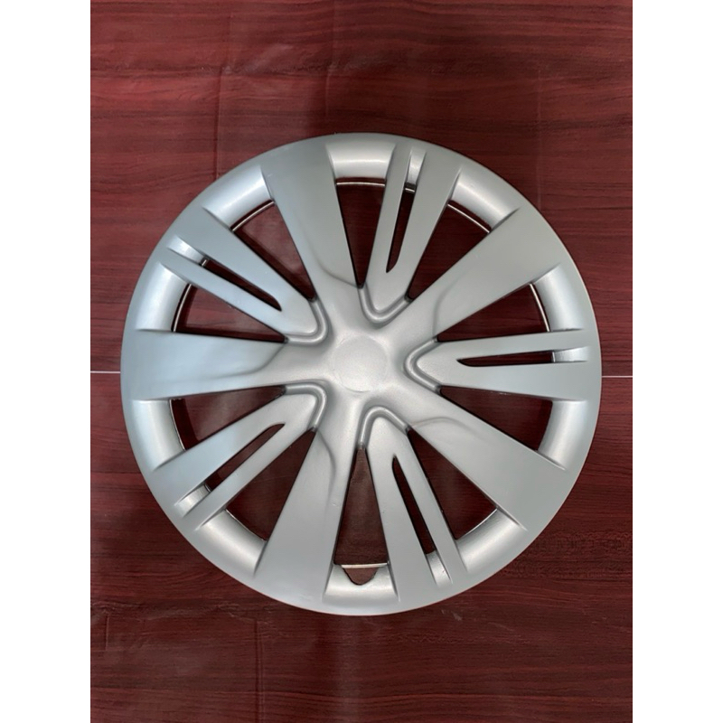 Tutup Velg Whelldop Wildop Daihatsu Sigra ring 14 Original Second harga untuk satuan