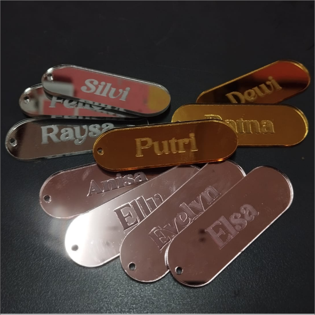 

Label akrilik gold, silver, rose gold