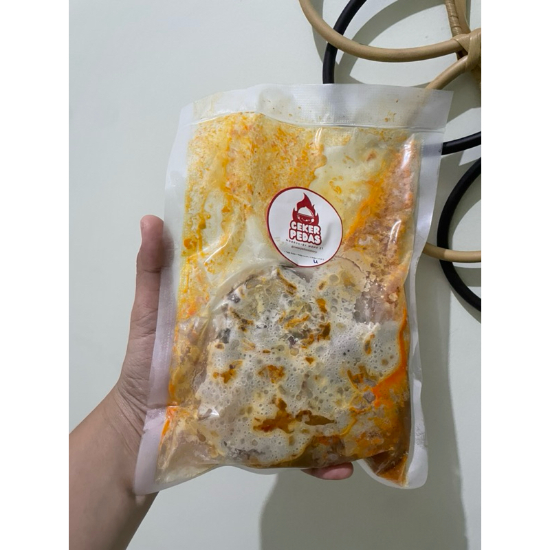 

USUS PEDAS FROZEN