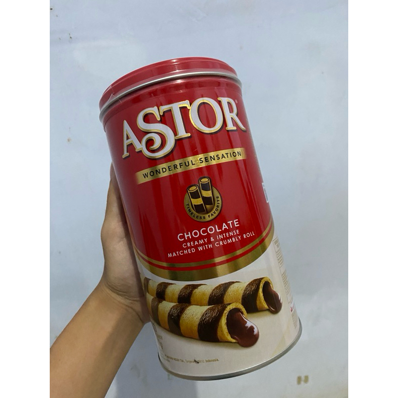 

ROMA ASTOR WAFER STICK COKLAT KALENG 330 GRAM