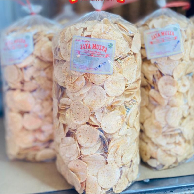 

Tempe sagu, Tempe Tepung, Tempe Menjes Keripik Tempe Sagu, Keripik Tempe tepung, Keripik Tempe Menjes, Keripik tempe crispy, keripik tempe gurih renyah 1 bal 2 Kg